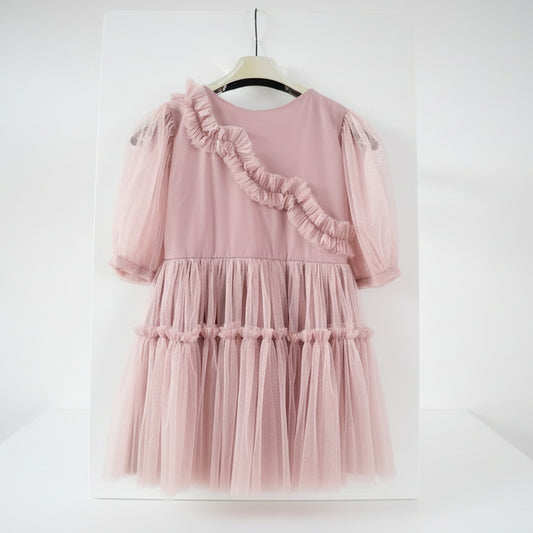 Minimi tiulio suknelė